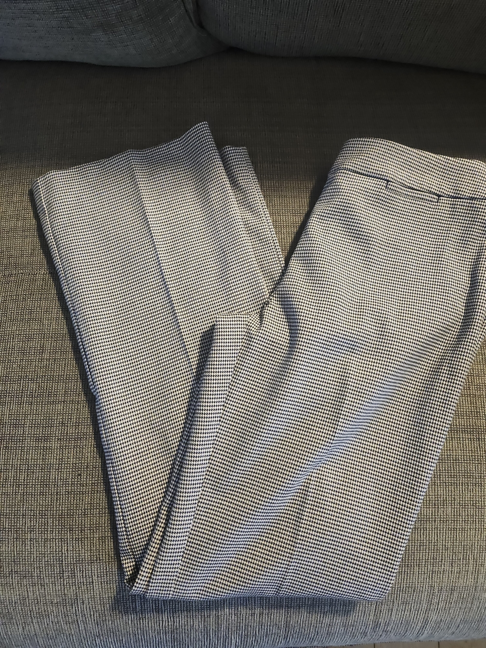 Talbots Black and White Cropped Houndstooth Ankle Pants
